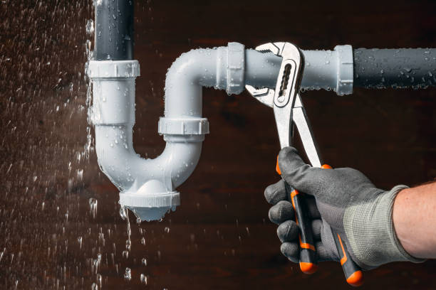 Professional Sewer Line Repair technician working in Pleasant Plains, IL